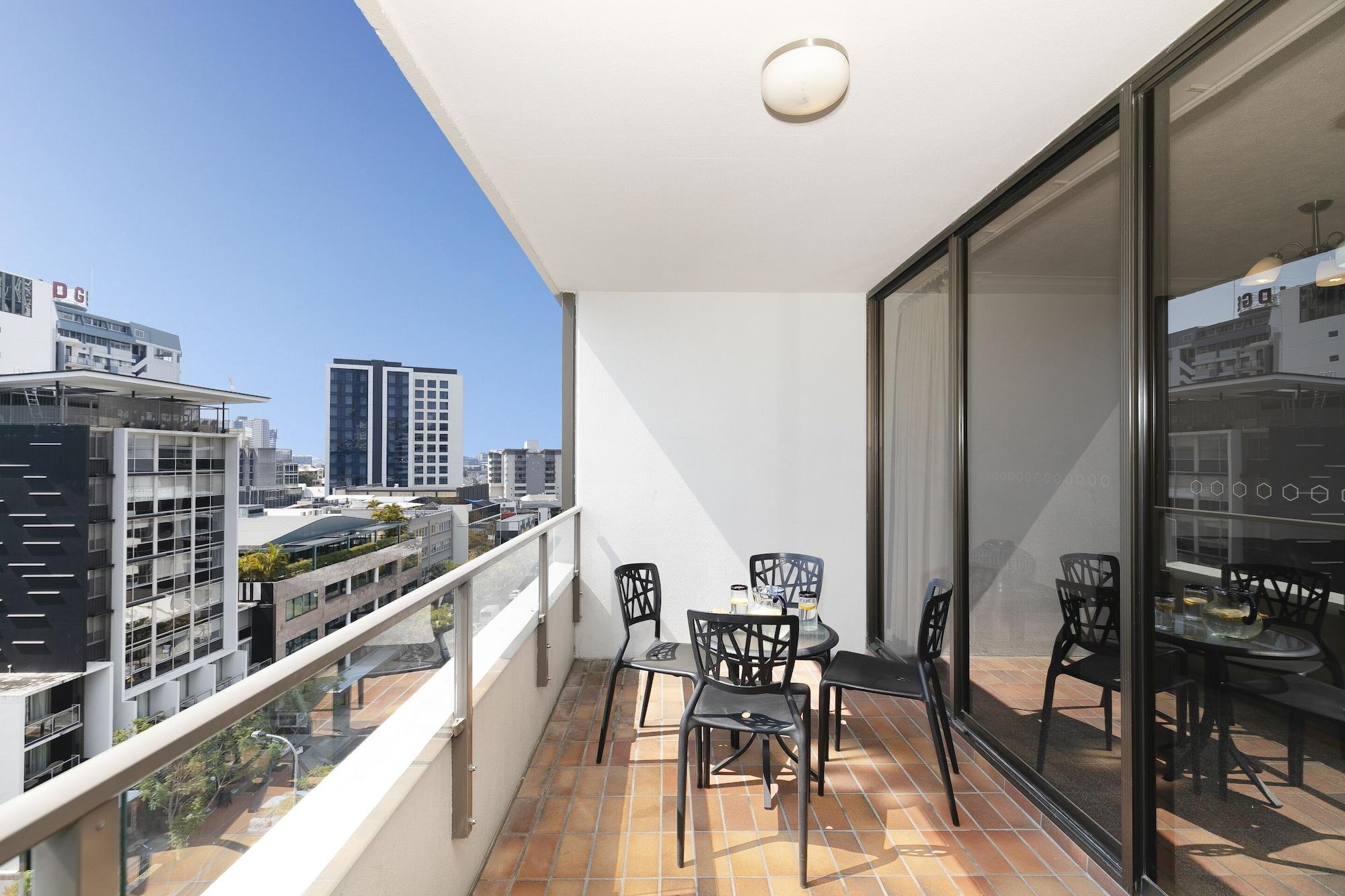The Astor Apartments Brisbane Kültér fotó